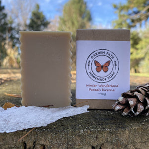 Winter Wonderland Bar Soap (durée limitée) | Parfum de vacances légèrement parfumé - Garden Path Homemade Soap